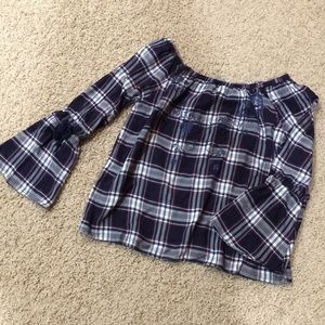 Bell sleeve too